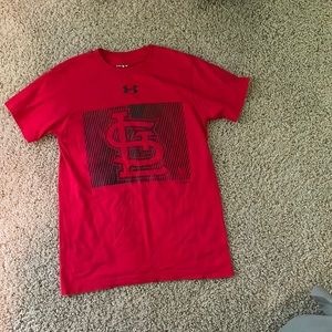 Under armour cardinals loose fit shirt